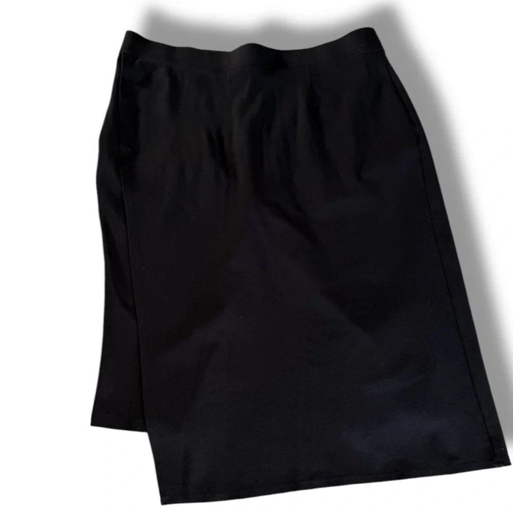 Betabrand Black Split Overlay Capri Pants